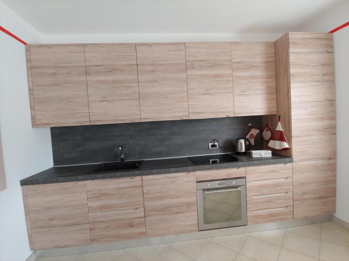 Pisolo Selvaggio Appartement Tirano Buitenkant foto